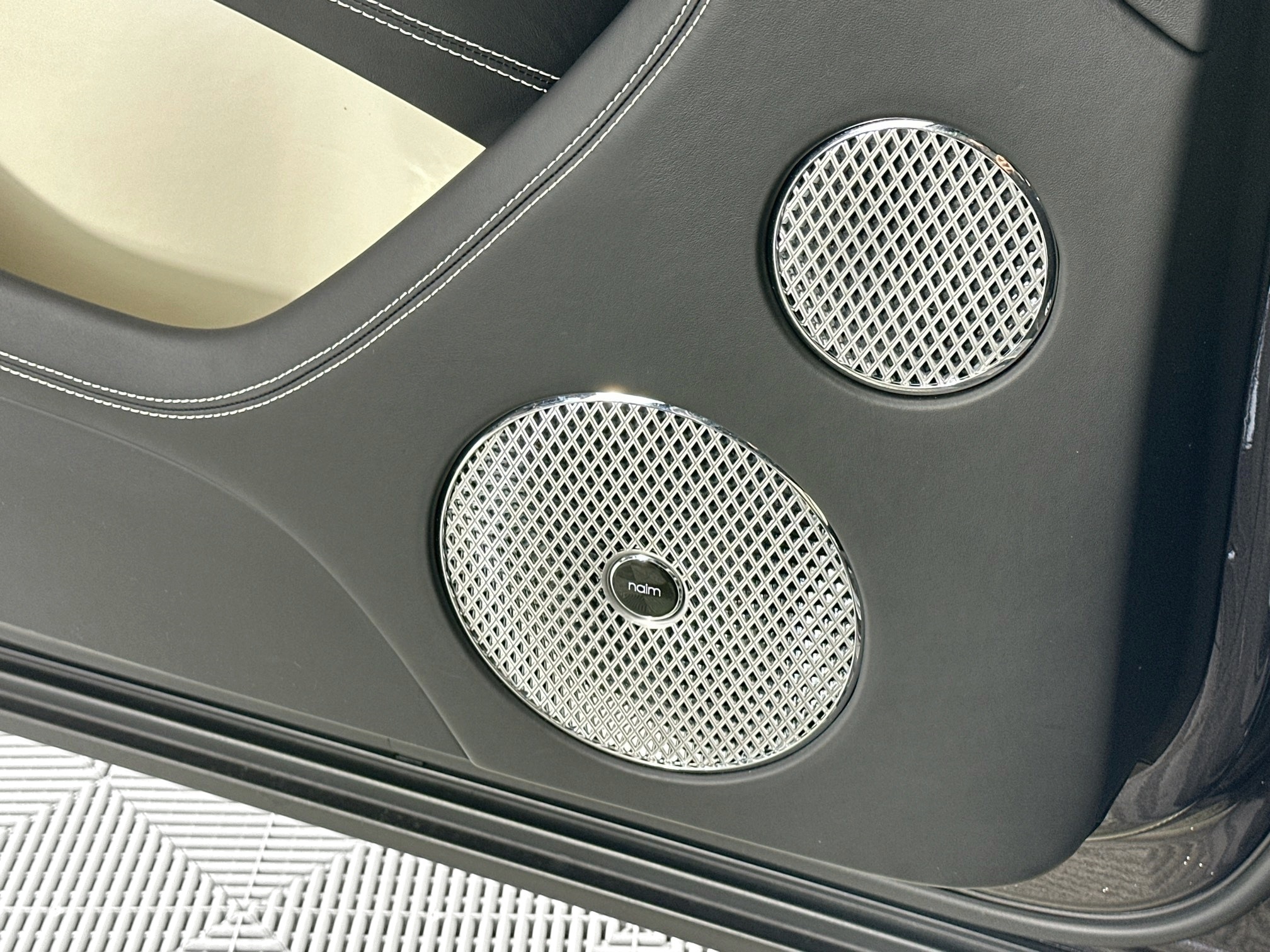 used 2021 Bentley Bentayga car, priced at $139,998