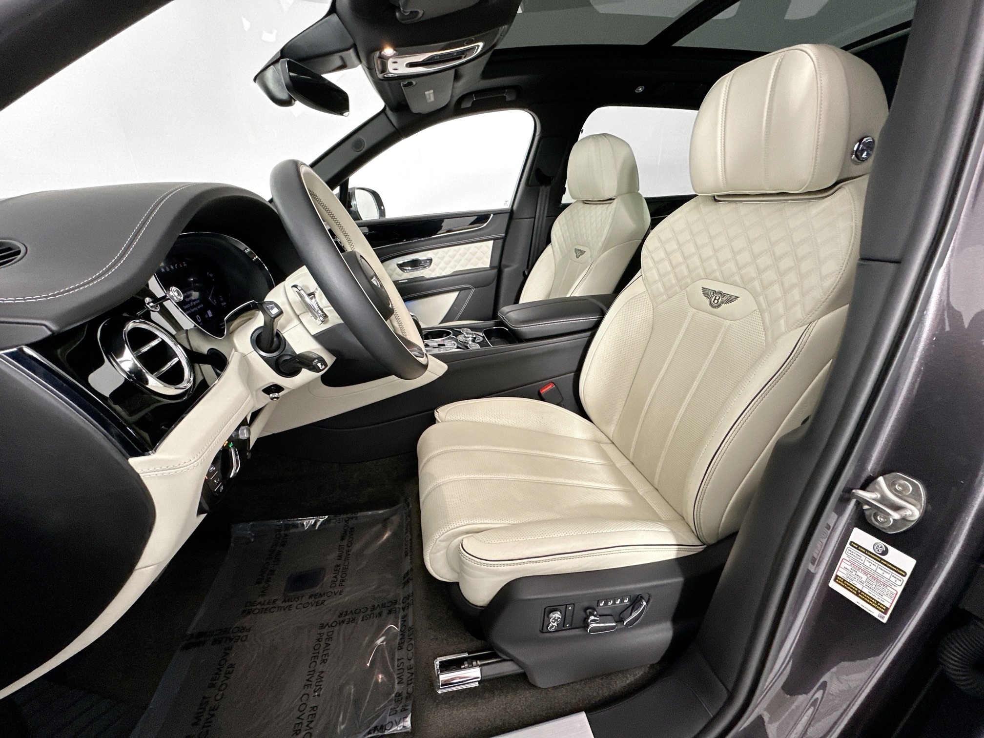 used 2021 Bentley Bentayga car, priced at $139,998