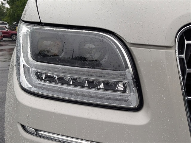 2019 Lincoln Navigator Select