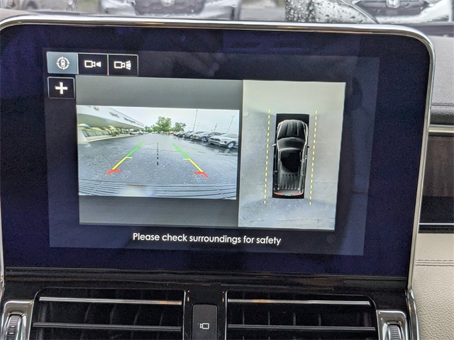 2019 Lincoln Navigator Select