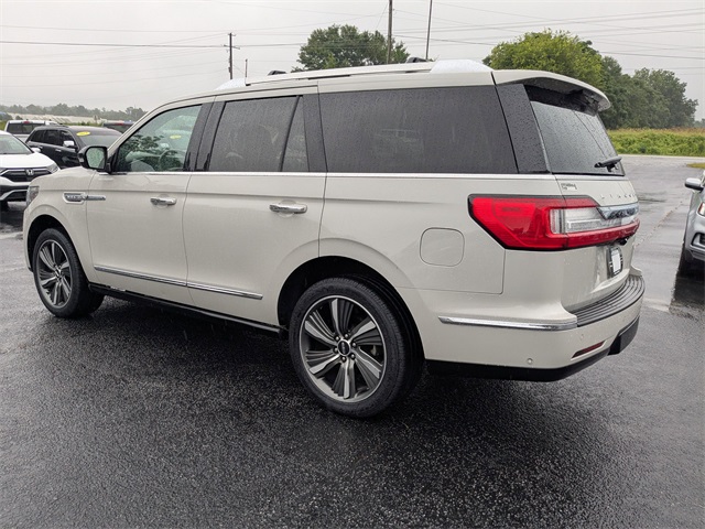 2019 Lincoln Navigator Select