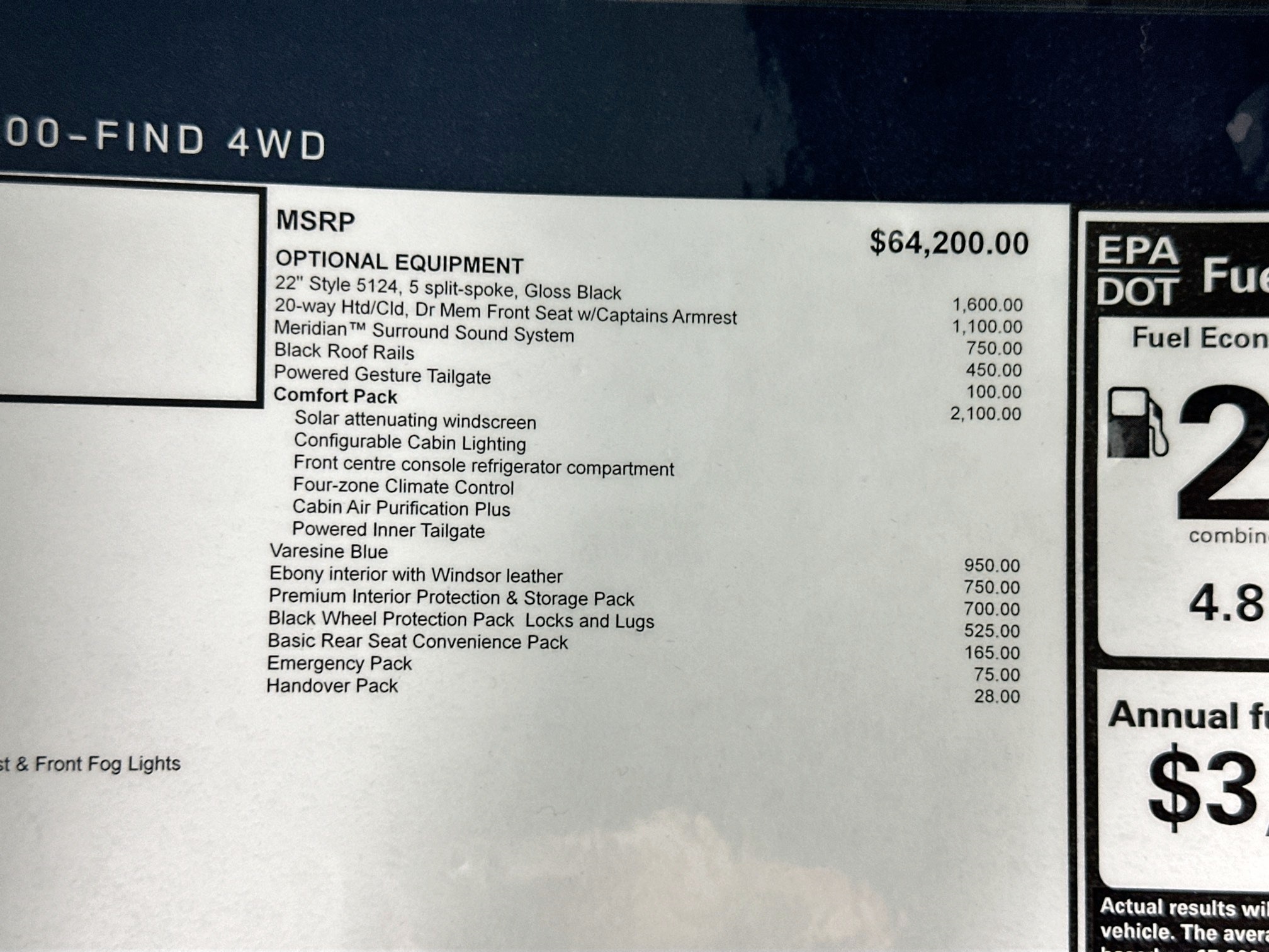 used 2025 Land Rover Discovery car, priced at $59,995