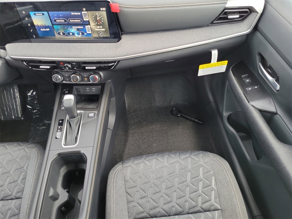 new 2025 Nissan Kicks car, priced at $24,995