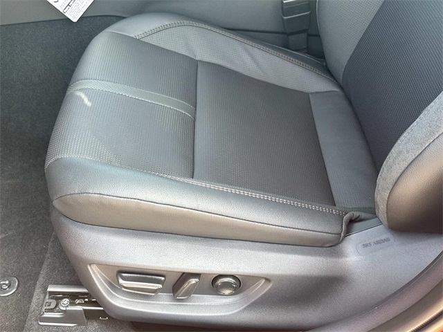 New 2025 Toyota Camry Sedan