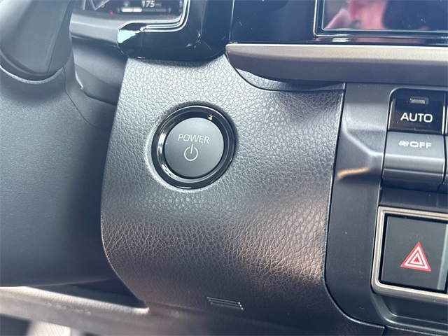 New 2025 Toyota Camry Sedan