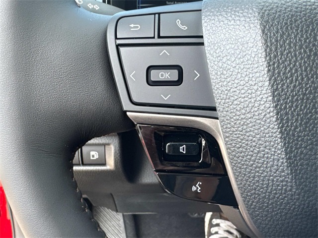 New 2025 Toyota Camry Sedan