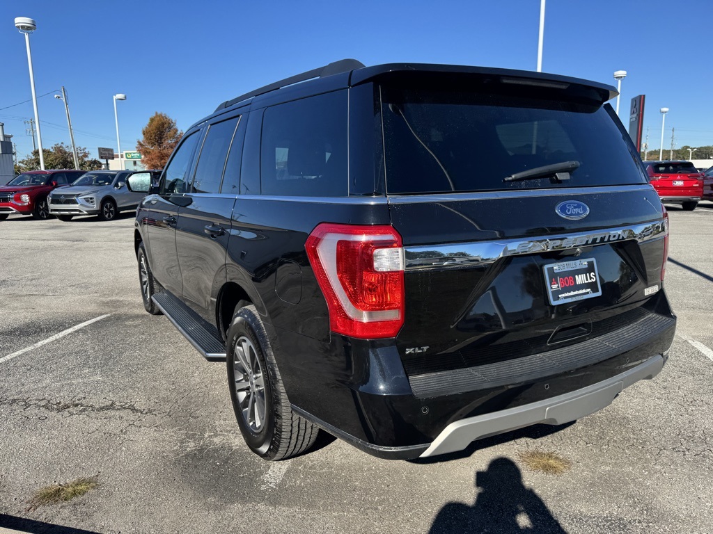 2021 Ford Expedition XLT:16966P