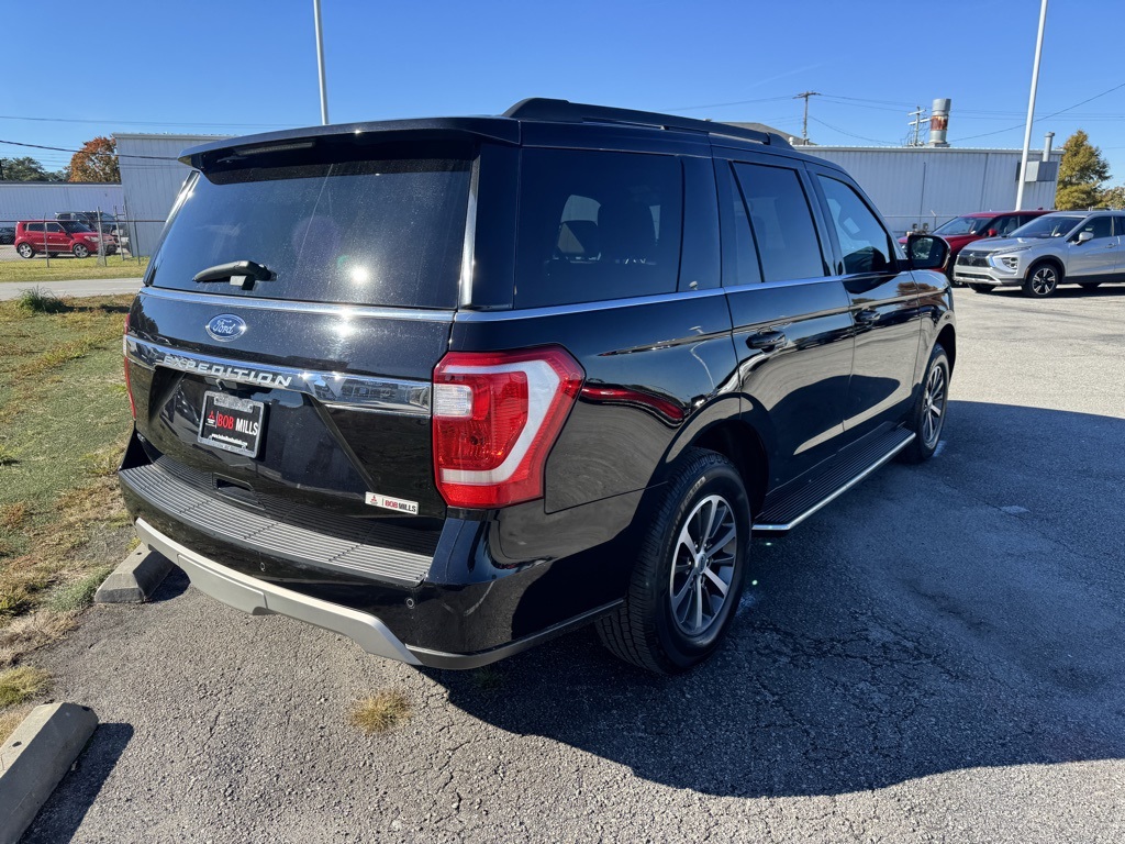 2021 Ford Expedition XLT:16966P