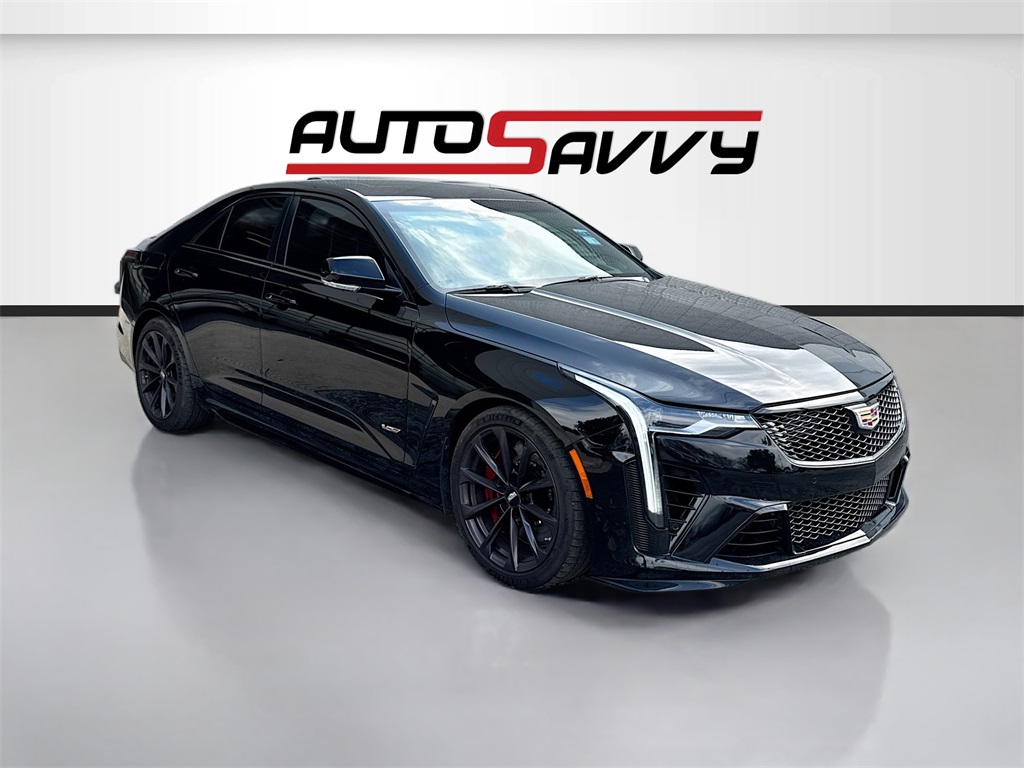 2022 Cadillac CT4 V-Series Blackwing's photo