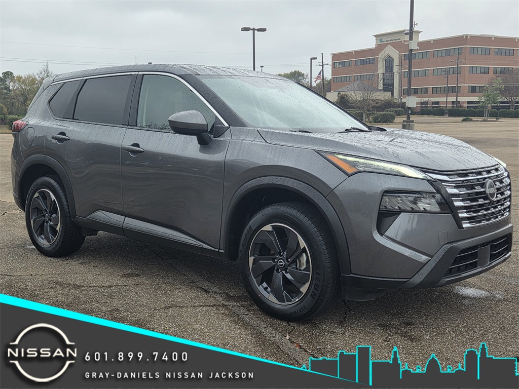 2024 Nissan Rogue SV's photo