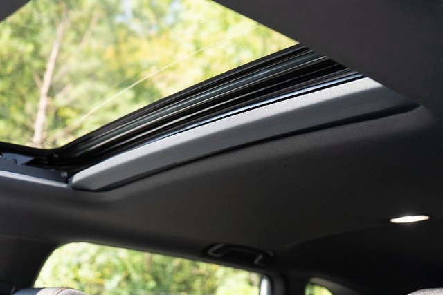 2026 Honda CR-V Hybrid Sport photo 3