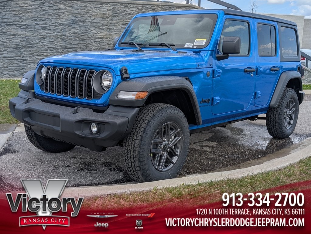 2025 Jeep Wrangler 4-Door Sport S's photo