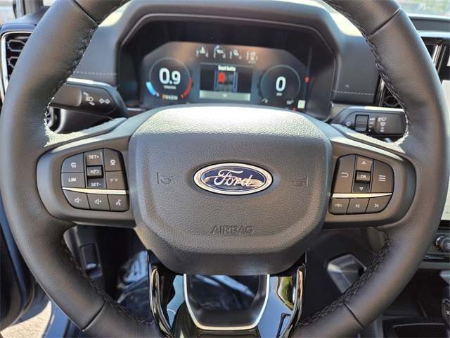 New 2025 Ford Ranger Lariat 4D Crew Cab