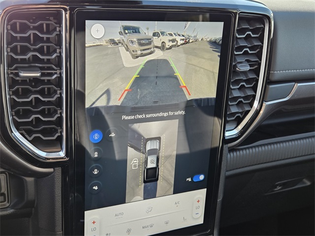 New 2025 Ford Ranger Lariat 4D Crew Cab