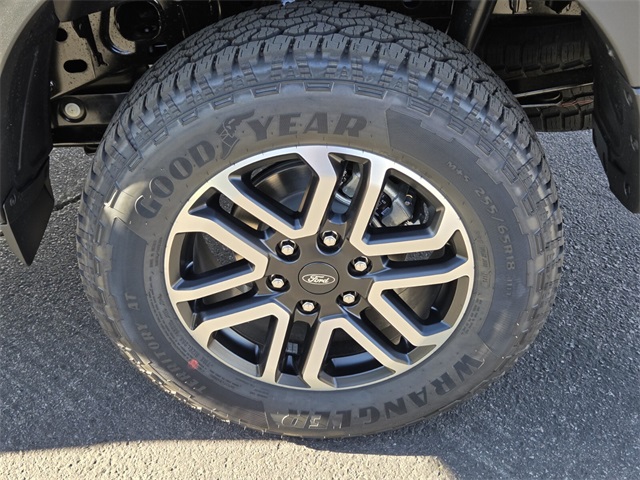 New 2025 Ford Ranger Lariat 4D Crew Cab