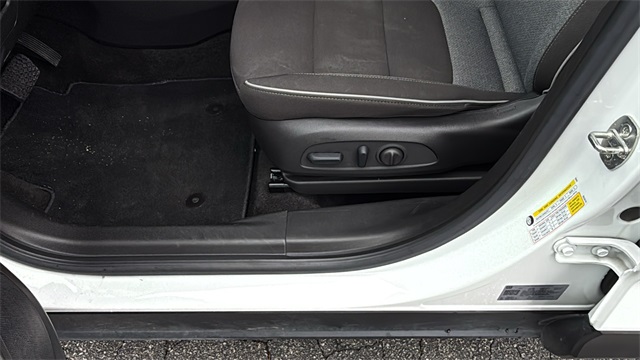 used 2023 Chevrolet TrailBlazer car, priced at $22,605