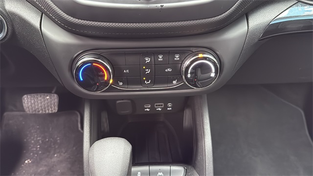 used 2023 Chevrolet TrailBlazer car, priced at $22,605