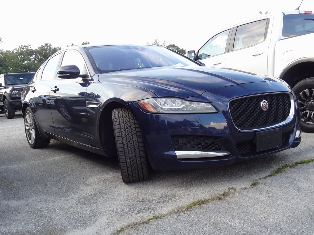 2017 Jaguar XF