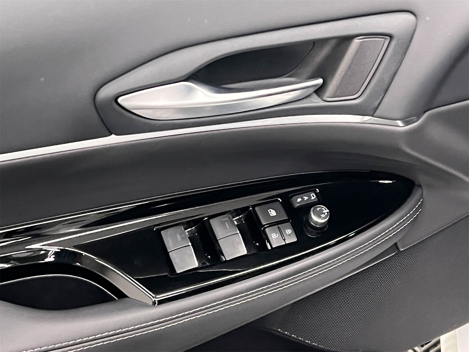 used 2023 Toyota Mirai car, priced at $12,288