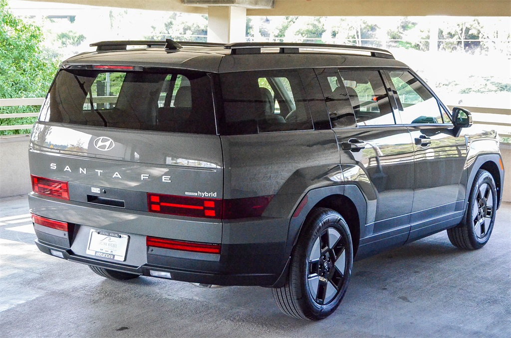 2026 Hyundai Santa Fe SEL photo 3