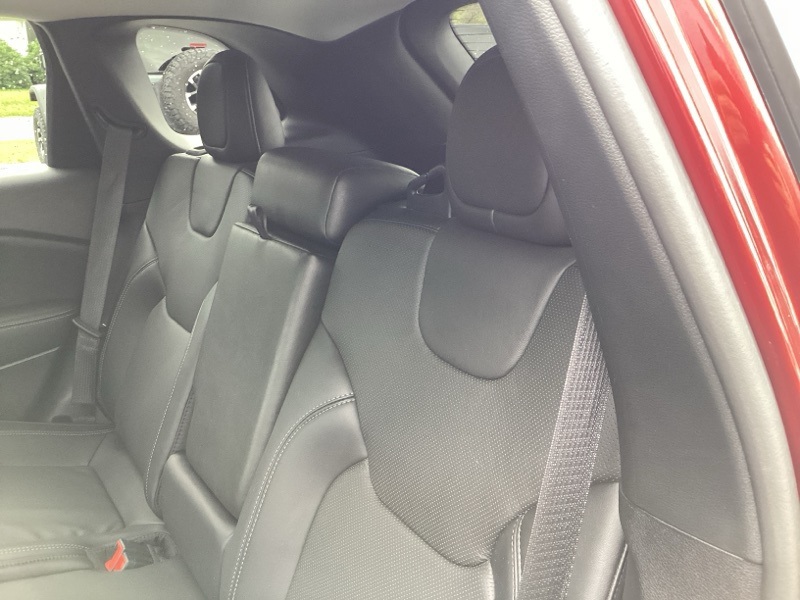 2021 Jeep Cherokee Latitude Lux photo 15