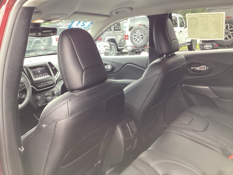 2021 Jeep Cherokee Latitude Lux photo 17