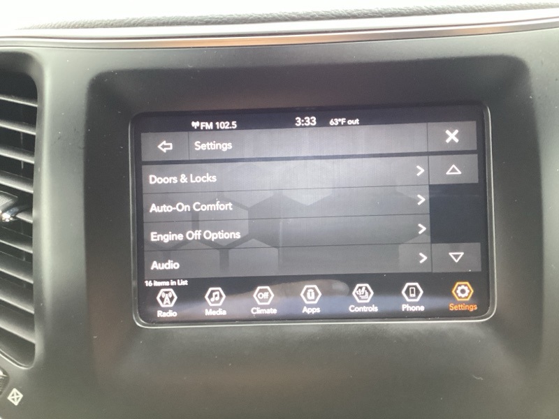 2021 Jeep Cherokee Latitude Lux photo 38