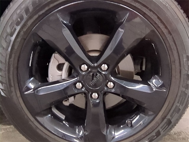 used 2023 Jeep Grand Cherokee car, priced at $30,911