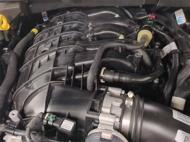 used 2023 Jeep Grand Cherokee car, priced at $30,911