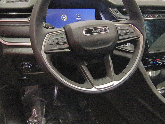 used 2023 Jeep Grand Cherokee car, priced at $30,911