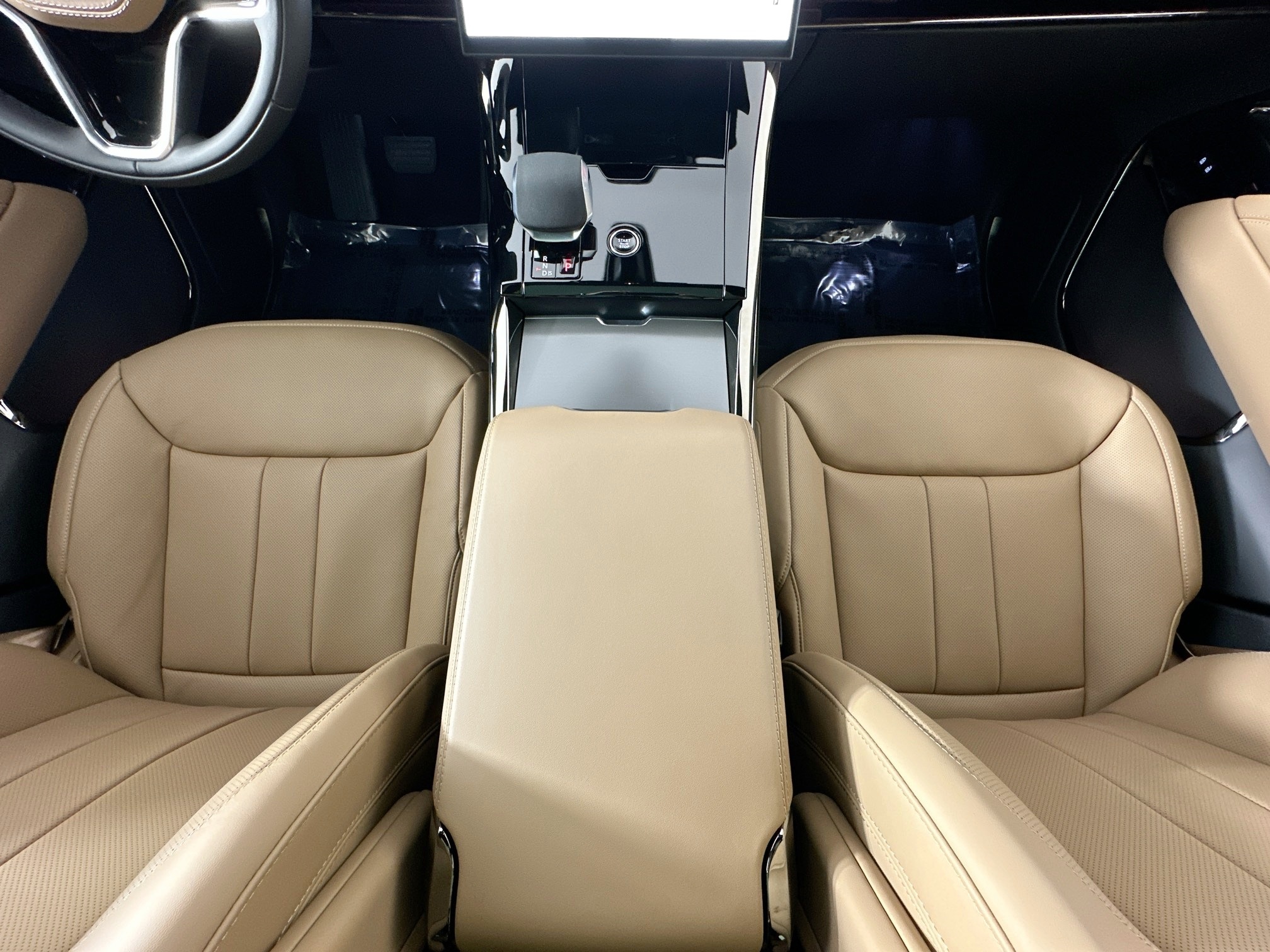 new 2025 Land Rover Range Rover Sport car, priced at $90,540