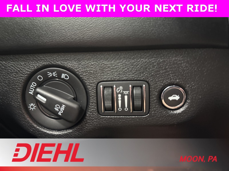 Used 2019 Dodge Charger Sedan