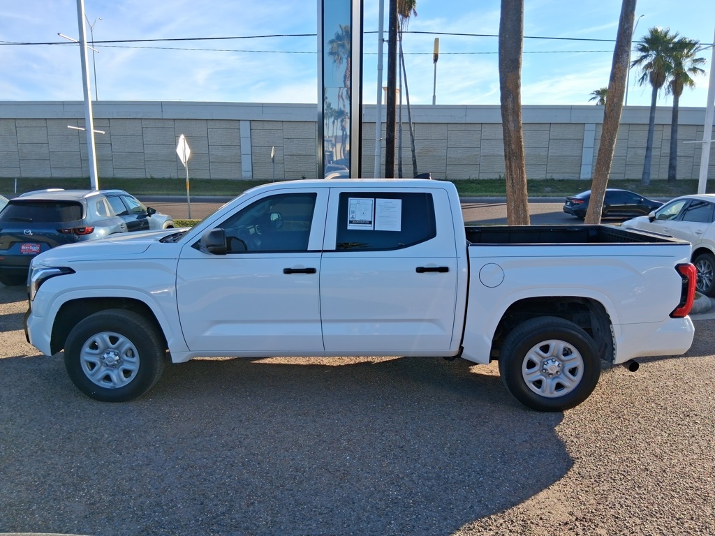 2024 Toyota Tundra SR photo 4