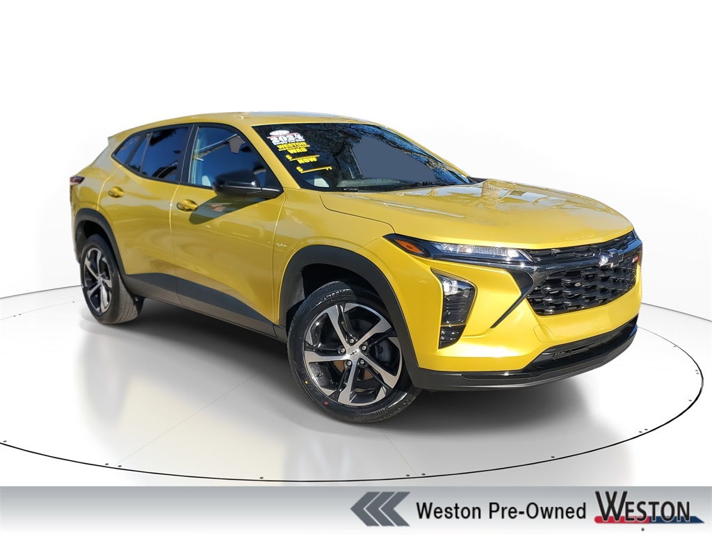 used 2024 Chevrolet Trax car, priced at $19,995