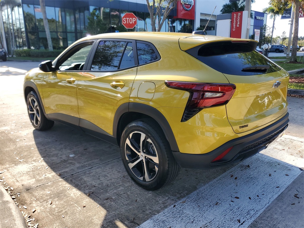 used 2024 Chevrolet Trax car, priced at $19,995