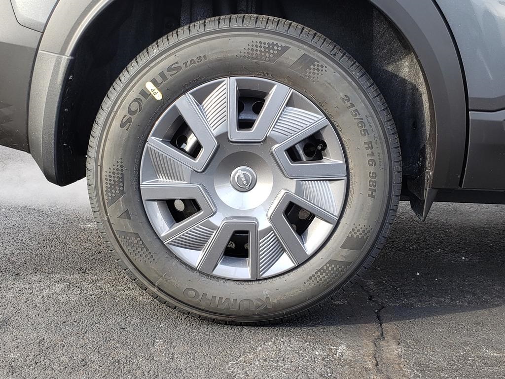 new 2026 Nissan Kicks car, priced at $22,151