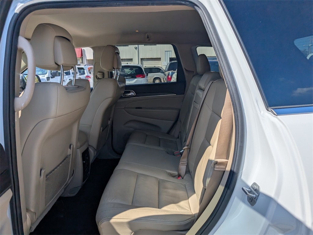 used 2019 Jeep Grand Cherokee car, priced at $16,988