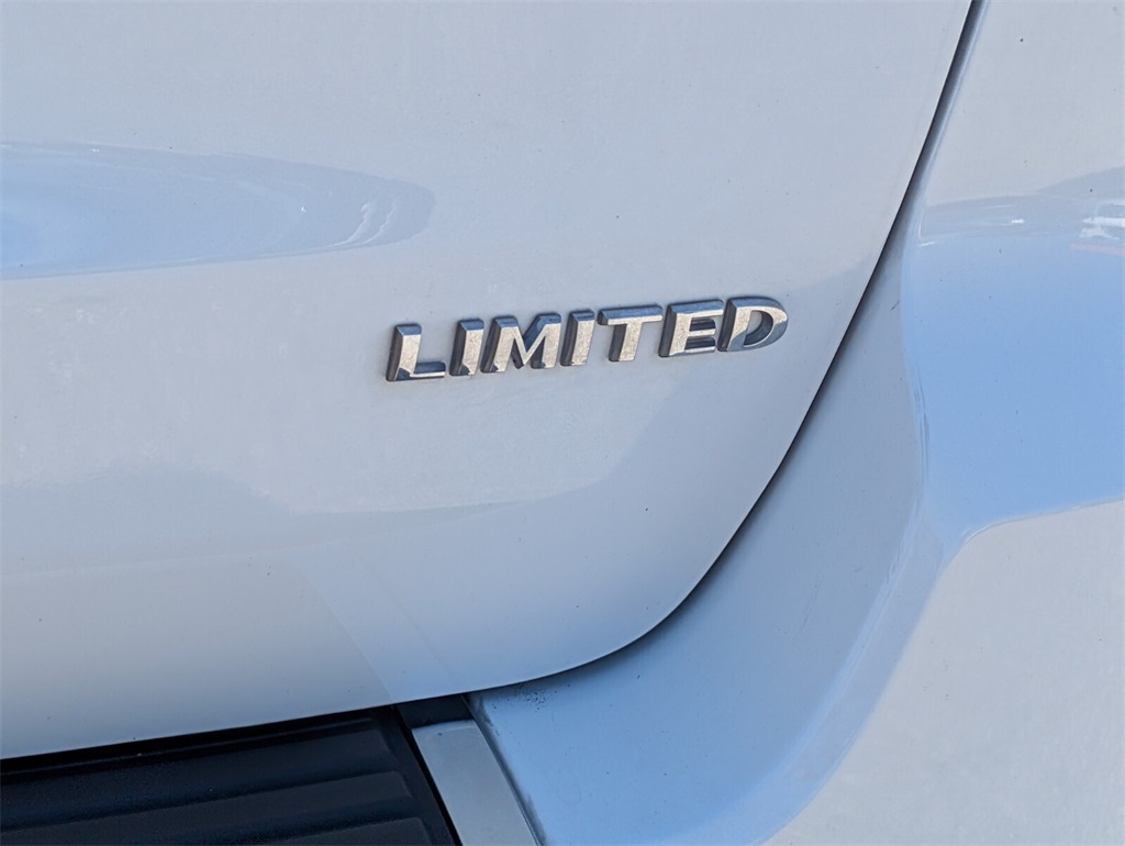 used 2019 Jeep Grand Cherokee car, priced at $16,988