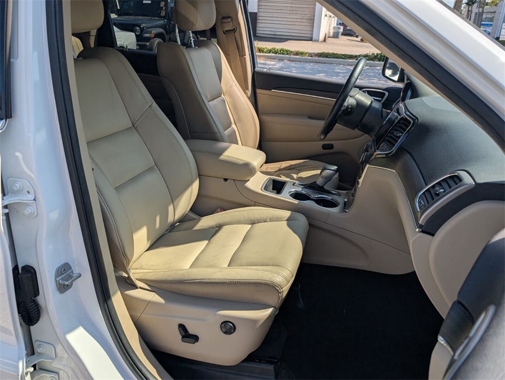 used 2019 Jeep Grand Cherokee car, priced at $16,988