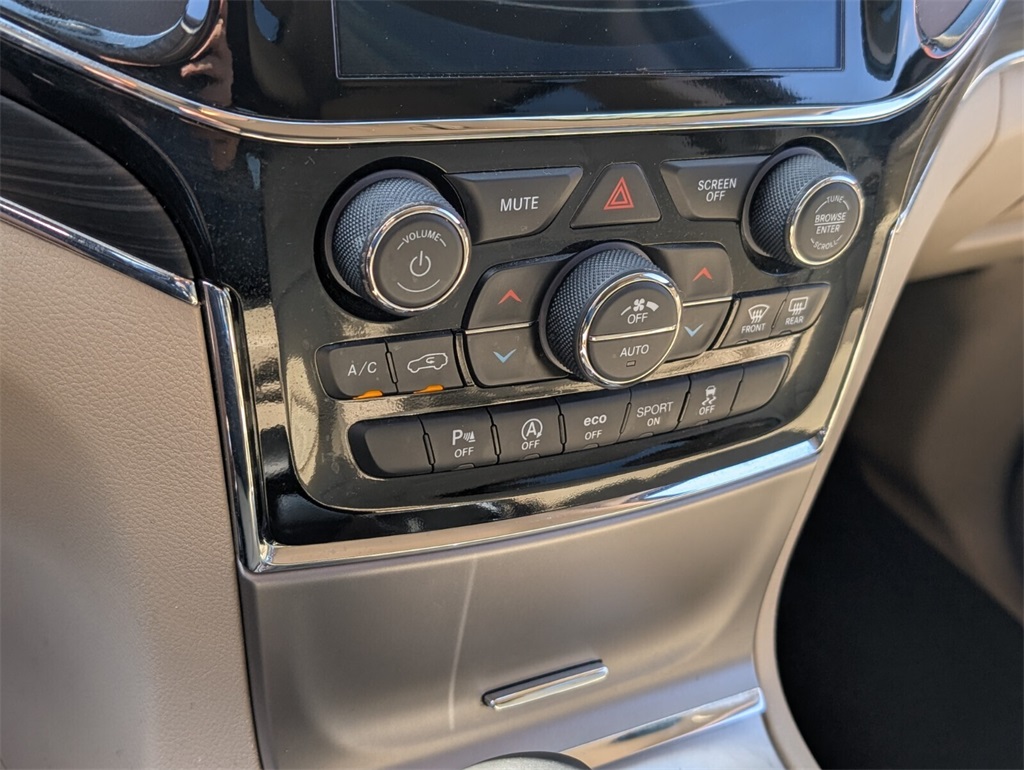 used 2019 Jeep Grand Cherokee car, priced at $16,988