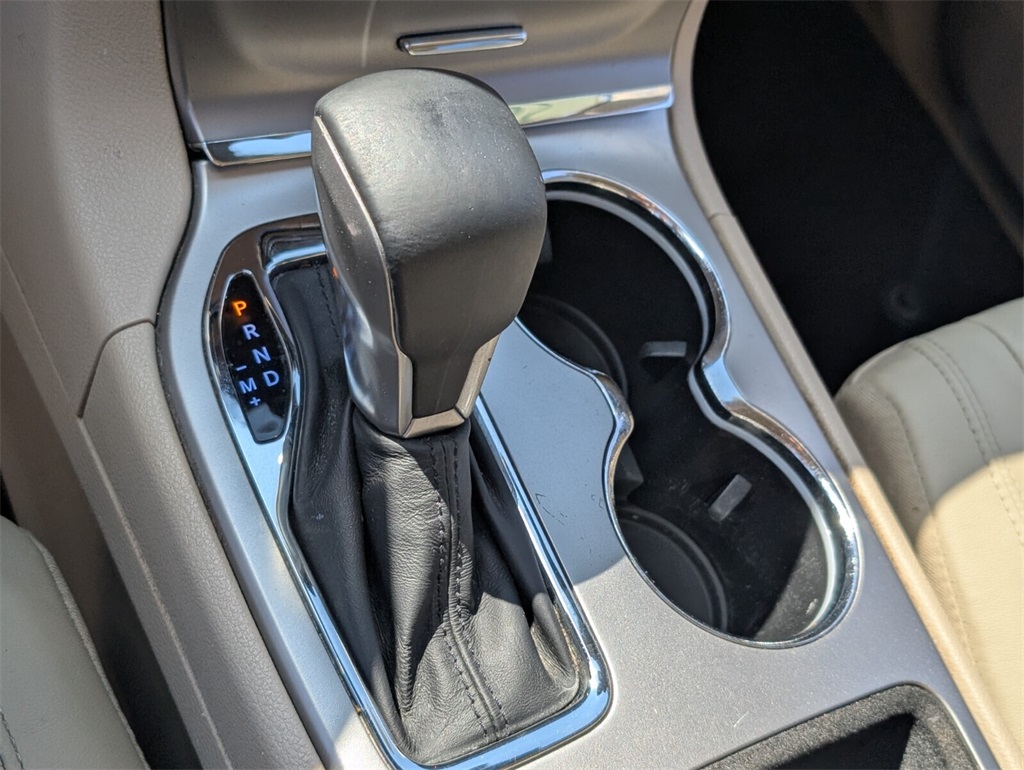 used 2019 Jeep Grand Cherokee car, priced at $16,988