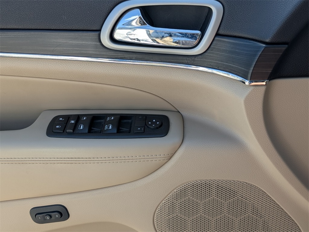 used 2019 Jeep Grand Cherokee car, priced at $16,988