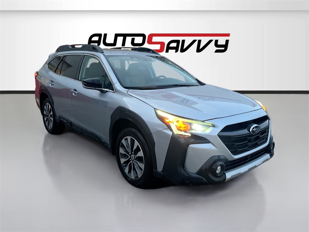2023 Subaru Outback Limited's photo