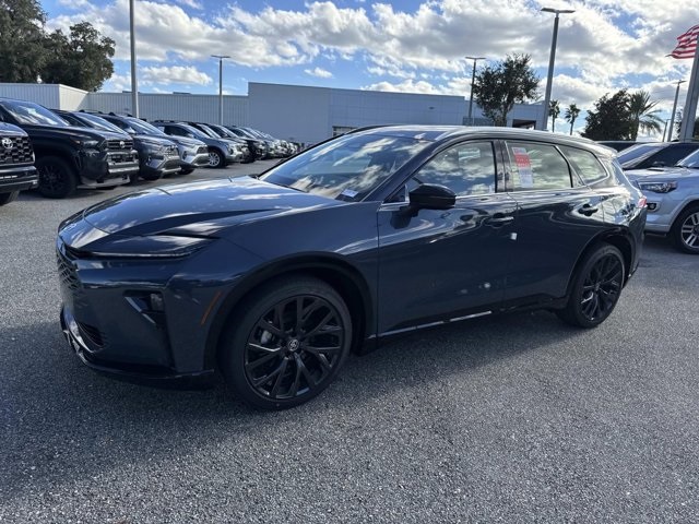 New 2025 Toyota Crown Signia Sedan