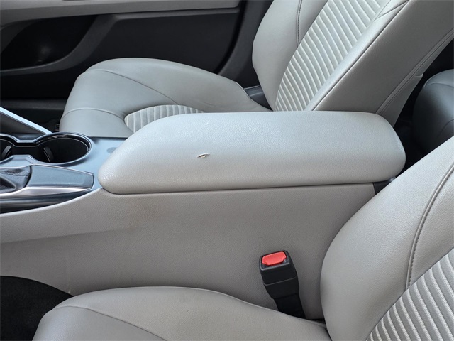 Used 2018 Toyota Camry Sedan