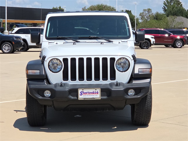 2021 Jeep Wrangler Unlimited Sport Altitude photo 2