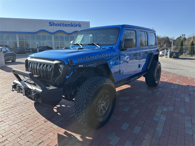 2022 Jeep Wrangler Unlimited High Tide's photo