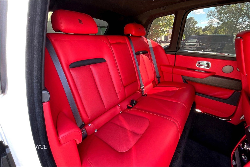 2024 White Rolls-Royce Cullinan AWD SUV