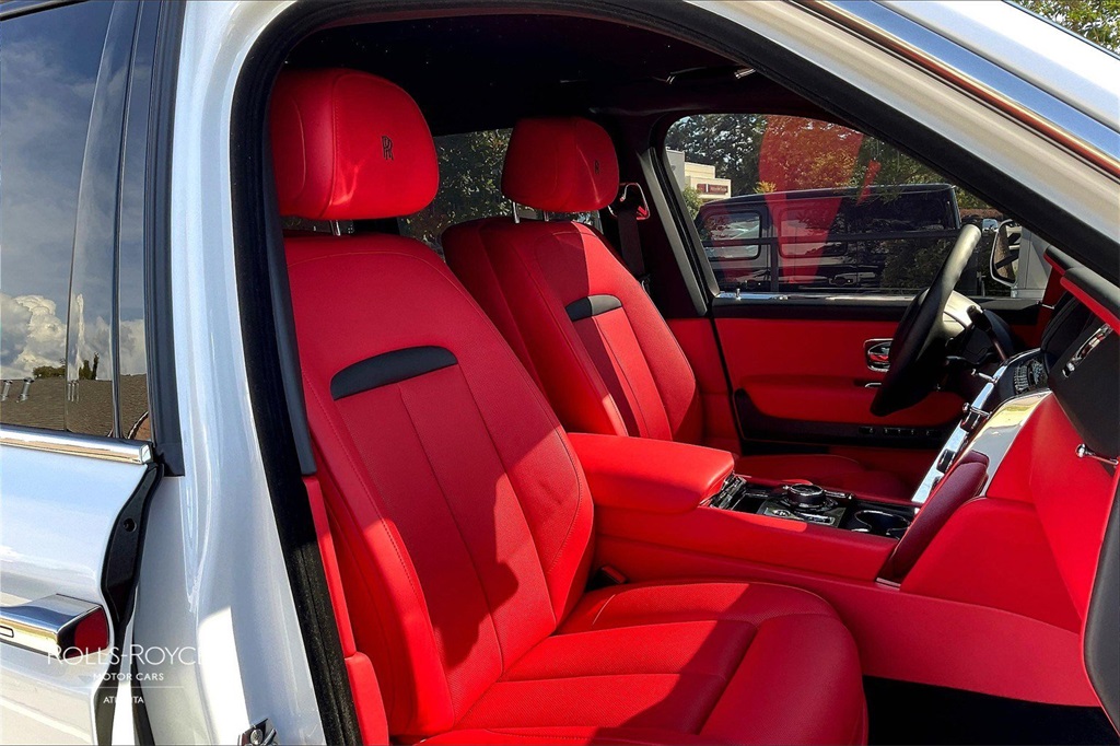 2024 White Rolls-Royce Cullinan AWD SUV