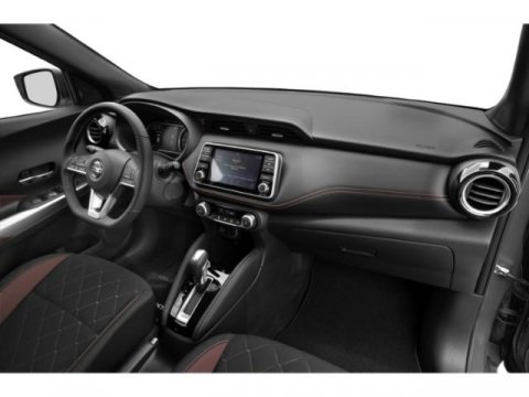 2020 Aspen White/Super Black Nissan Kicks SR FWD SUV
